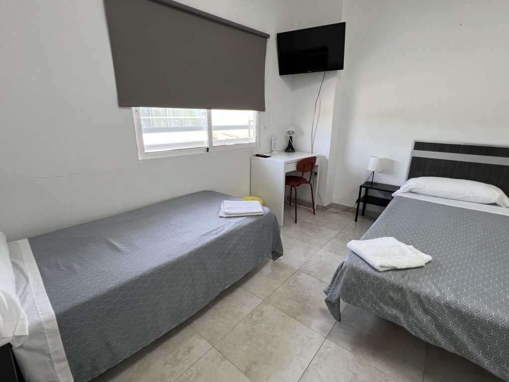 Imagen 2 de HOSTAL EN VENTA EN LA NUCÍA | ACTIVO HOTELERO CON GRAN POTENCIAL DE CRECIMIENTO