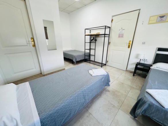 Imagen 4 de HOSTAL EN VENTA EN LA NUCÍA | ACTIVO HOTELERO CON GRAN POTENCIAL DE CRECIMIENTO