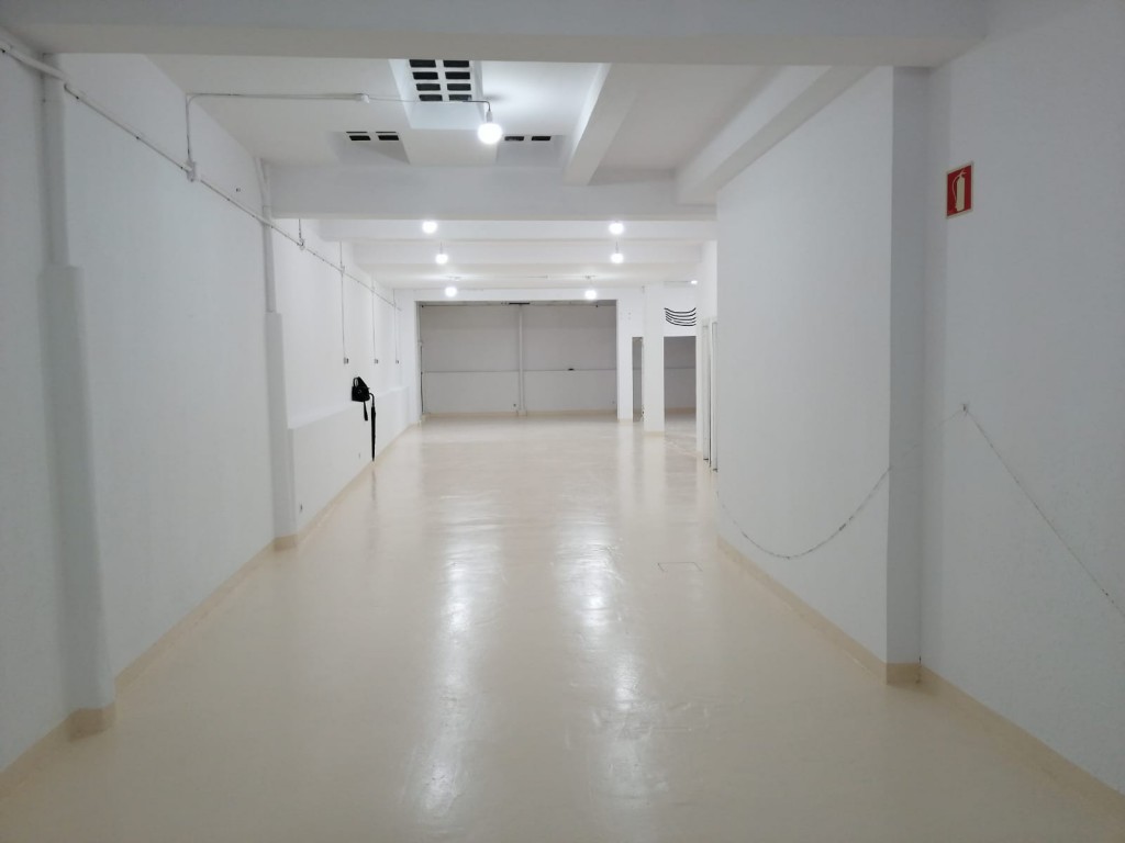 Imagen 2 de Local comercial en Venta en A Coruña La Coruña RONDA DE OUTEIRO