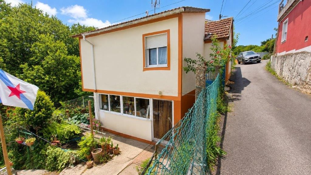 Imagen 1 de Casa-Chalet en Venta en Redondela Pontevedra