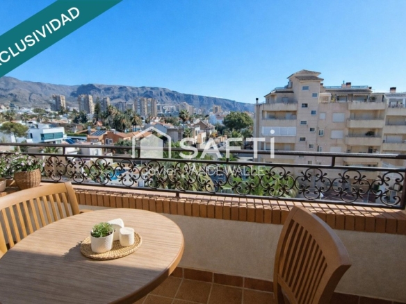 Imagen 1 de Piso de 3 dormitorios con terraza