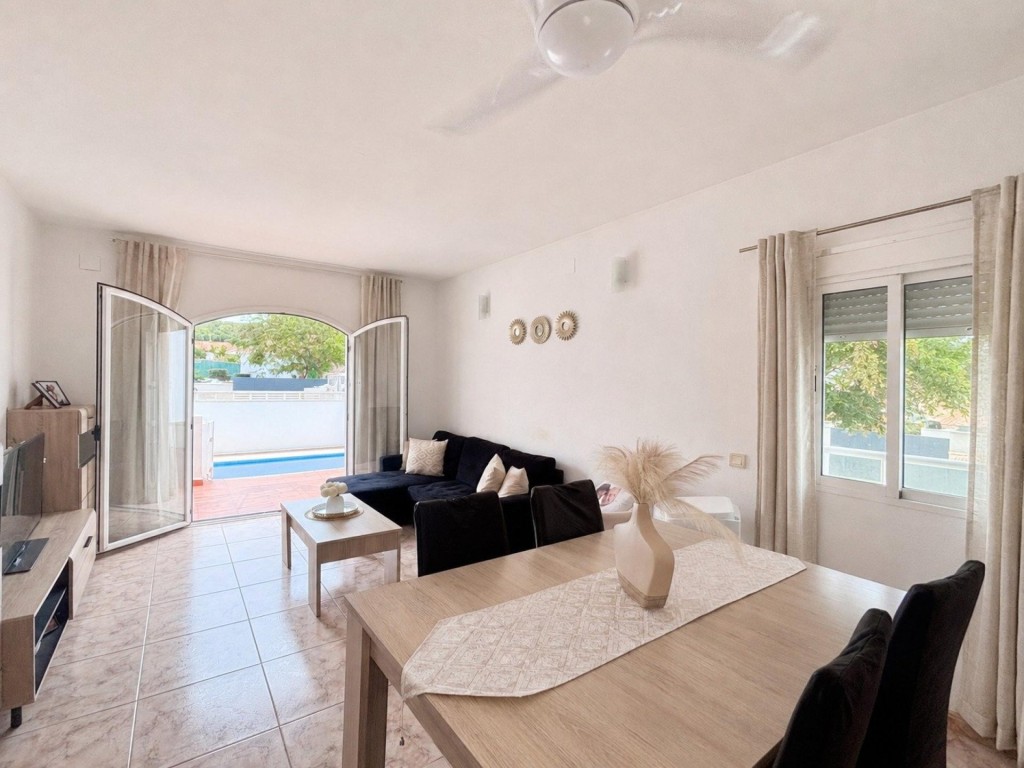 Imagen 2 de Vivienda con mucho encanto a 5' de la playa