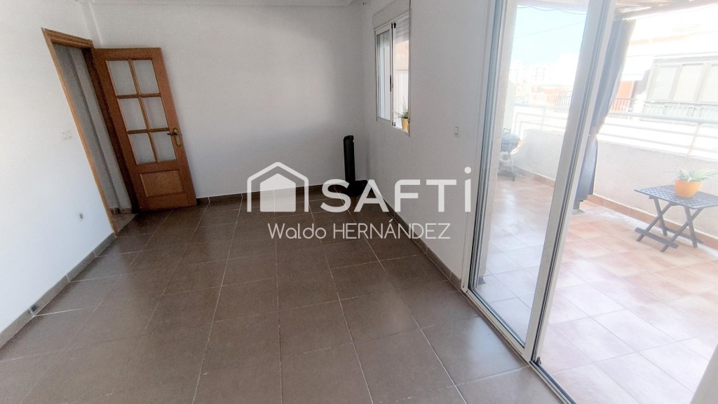 Imagen 3 de EL PISO QUE ESTÁS BUSCANDO EN EL CENTRO DE TORREVIEJA
