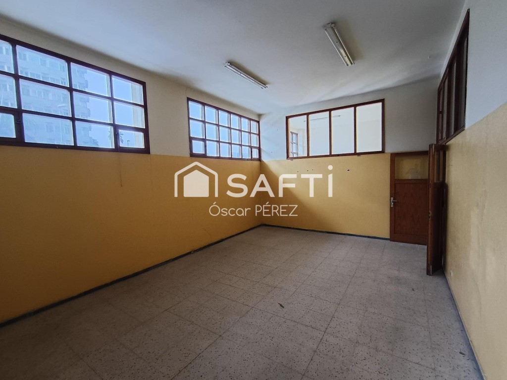 Imagen 1 de Local comercial en venta en dos plantas