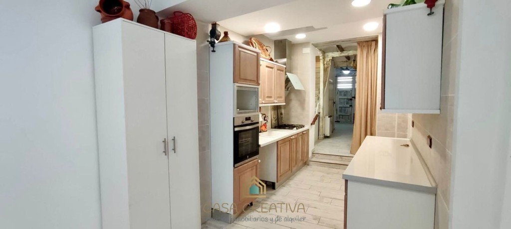 Imagen 1 de CASA INDEPENDIENTE EN VENTA EN PILES – TOTALMENTE REFORMADA – 149.000 €
