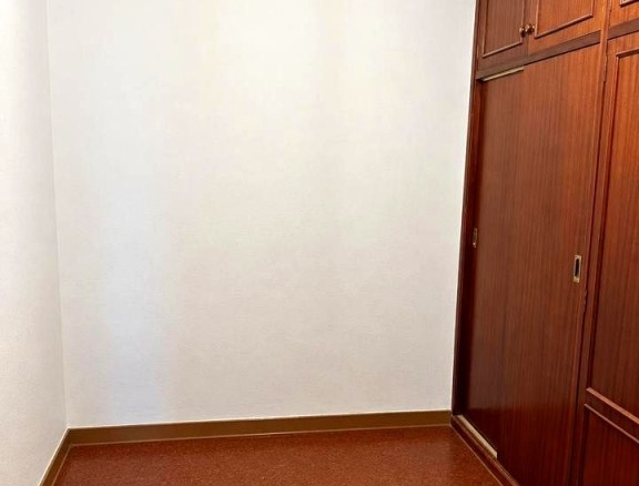 Imagen 4 de Piso para reformar en zona céntrica de Santander