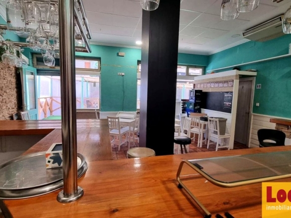 Imagen 1 de Bonito bar en centro Torrelavega