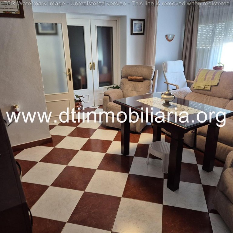 Imagen 1 de SE VENDE ESTUPENDO PISO LA PALMA DEL CONDADO