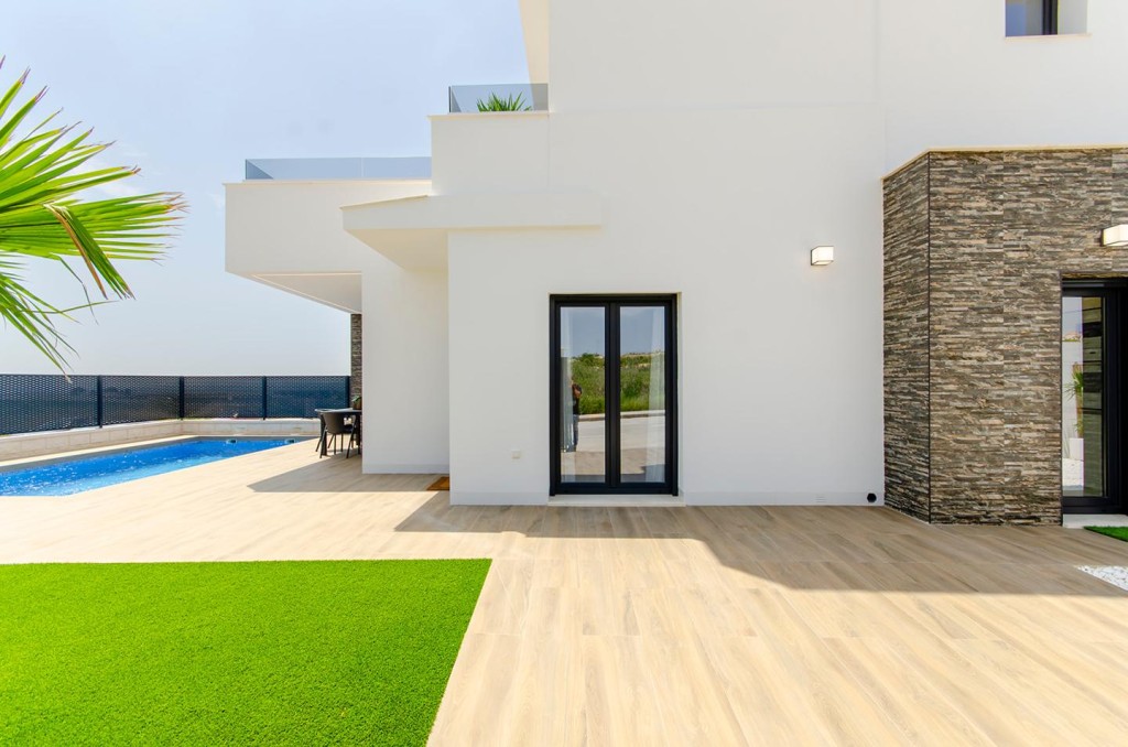 Imagen 2 de Exclusivas Villas de Obra Nueva junto a Vistabella Golf