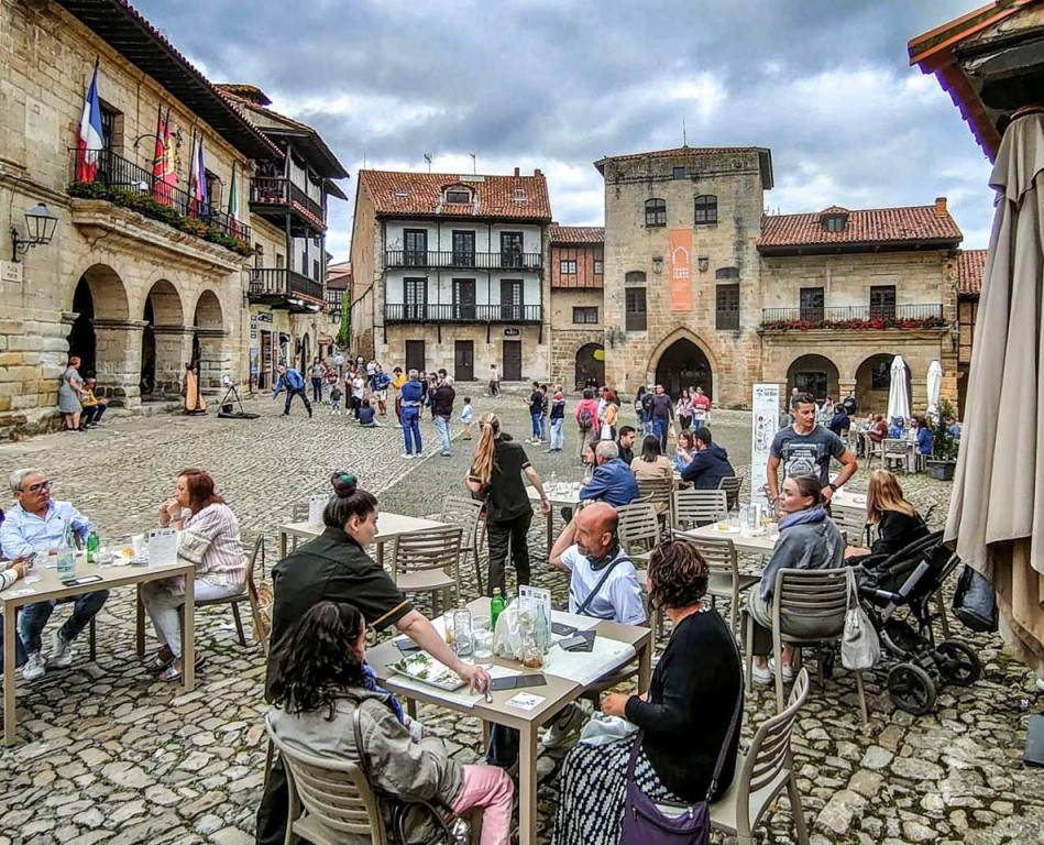 Imagen 1 de Vive o invierte en el pueblo más bonito de España
