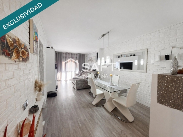 BALCÓN Y DOS BAÑOS EN MARTORELL