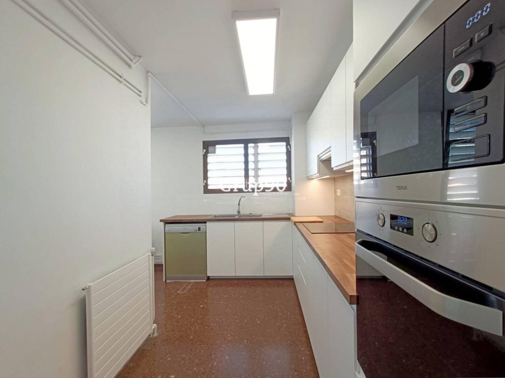 Imagen 2 de GRAN PISO DE 6 HABITACIONES EN EL CENTRO DE LLEIDA – AV. CATALUNYA