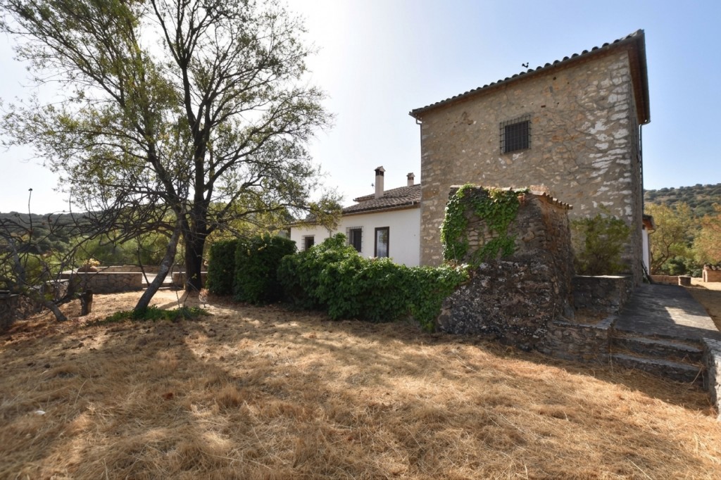 Imagen 2 de Casa de campo-Masía en Venta en Ronda Málaga