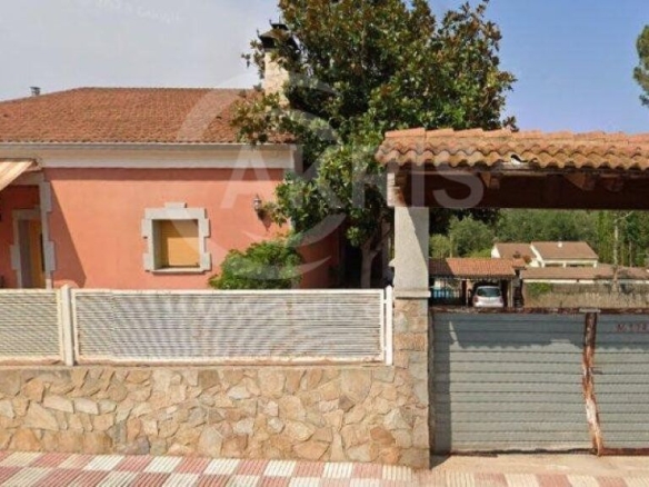 Imagen 1 de Chalet Independiente en Caldes de Malavella
