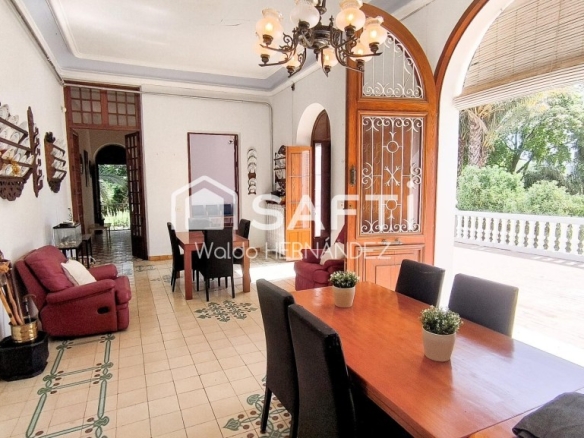 Imagen 3 de VILLA DE VISTABELLA DEL SIGLO XIX UBICADA EN FINCA URBANA DE 8.339 M2.