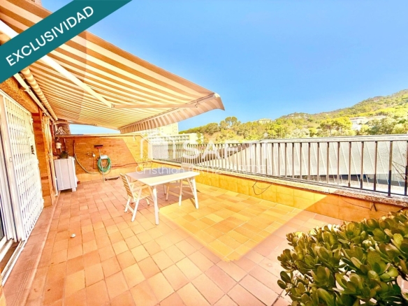 Imagen 3 de ÁTICO CON TERRAZA Y GARAJE EN LLORET DE MAR