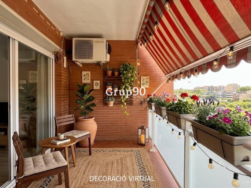 Imagen 2 de Amplio piso de 4 habitaciones frente a Barris Nord – Espacio