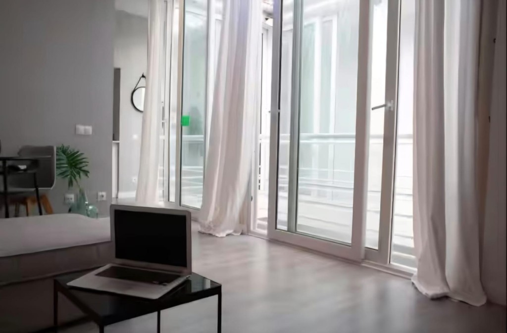 Imagen 3 de Apartamento en pleno Barrio Santa Cruz con Licencia Turística