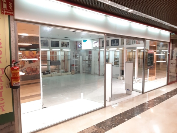 Imagen 3 de Local comercial en Alquiler en Vigo Pontevedra
