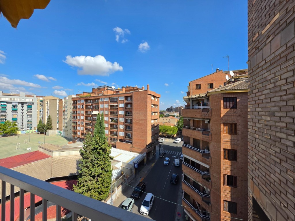 Imagen 2 de ¡Oportunidad en la Zona Alta de Lleida!