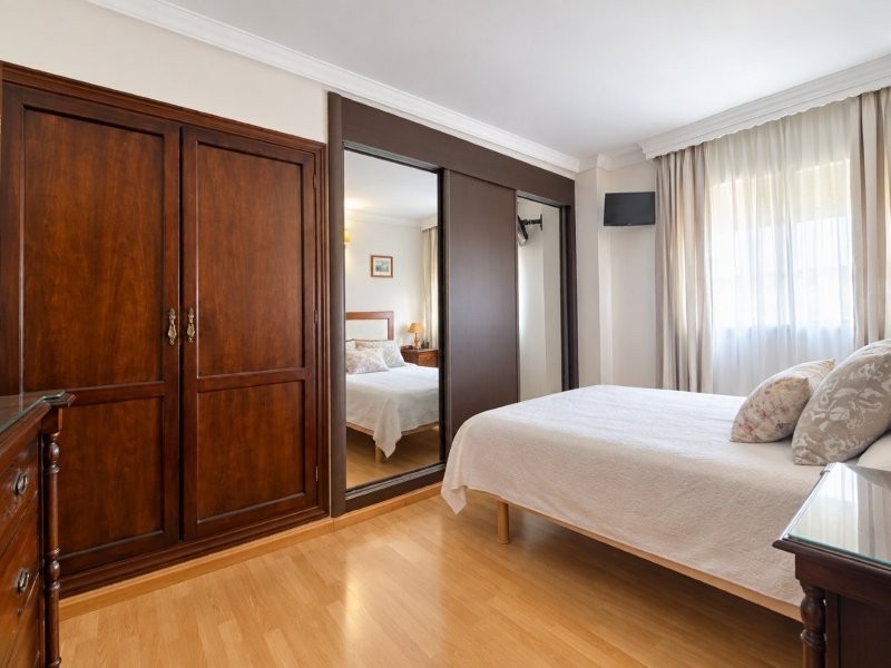 Imagen 3 de MAGNÍFICO DÚPLEX DE TRES DORMITORIOS EN VENTA EN CARLOS HAYA