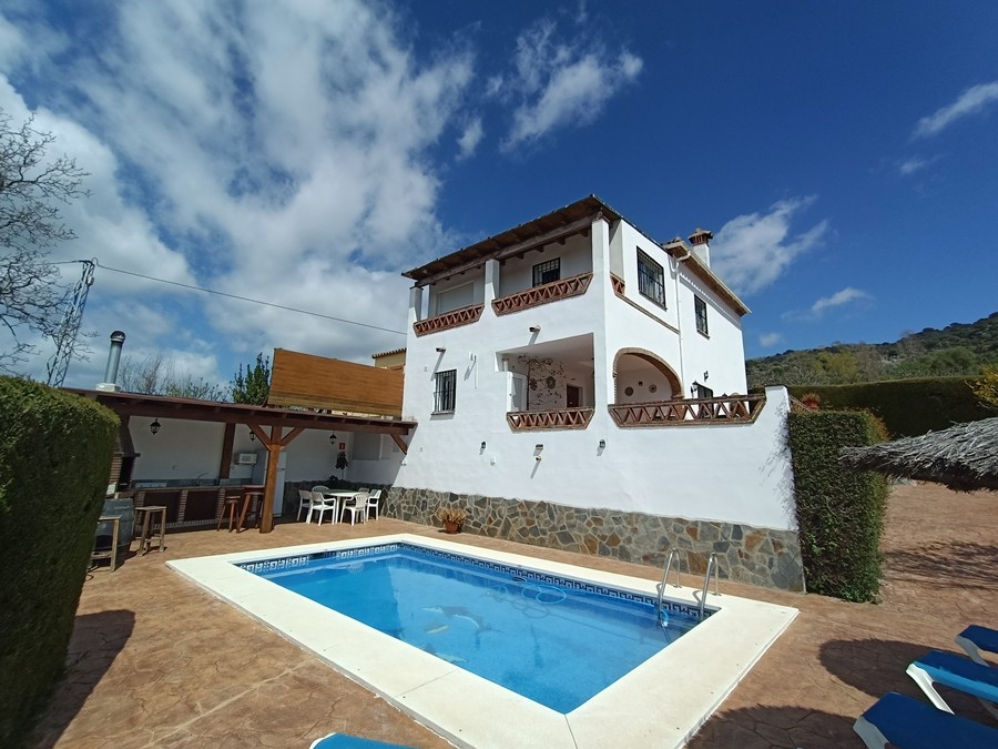 Imagen 2 de Casa-Chalet en Venta en Algatocin Málaga