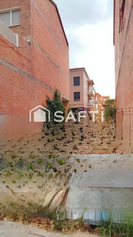 Imagen 2 de ¡SOLAR URBANO EN VENTA EN SANT PERE DE RIUDEBITLLES!