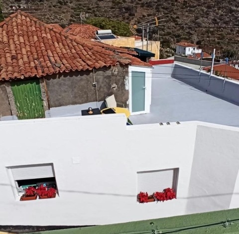 po-1275165-imagen - El Club del Propietario Imagen 1 de CASA TERRERA CON JARDÍN EN IGUESTE DE CANDELARIA