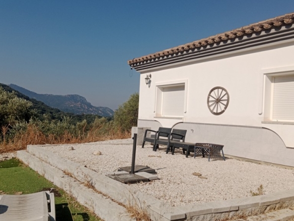 Imagen 3 de Casa-Chalet en Venta en Algatocin Málaga