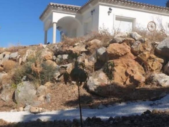 Imagen 4 de Casa-Chalet en Venta en Algatocin Málaga