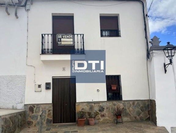 Imagen 1 de Casa / Chalet en venta en Las Cefiñas de 134 m2