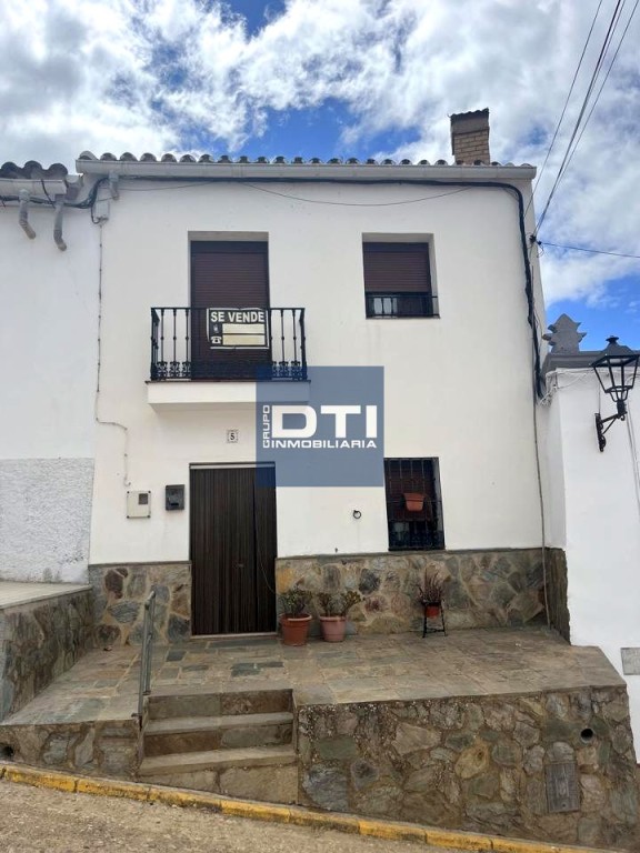 Imagen 1 de Casa / Chalet en venta en Las Cefiñas de 134 m2