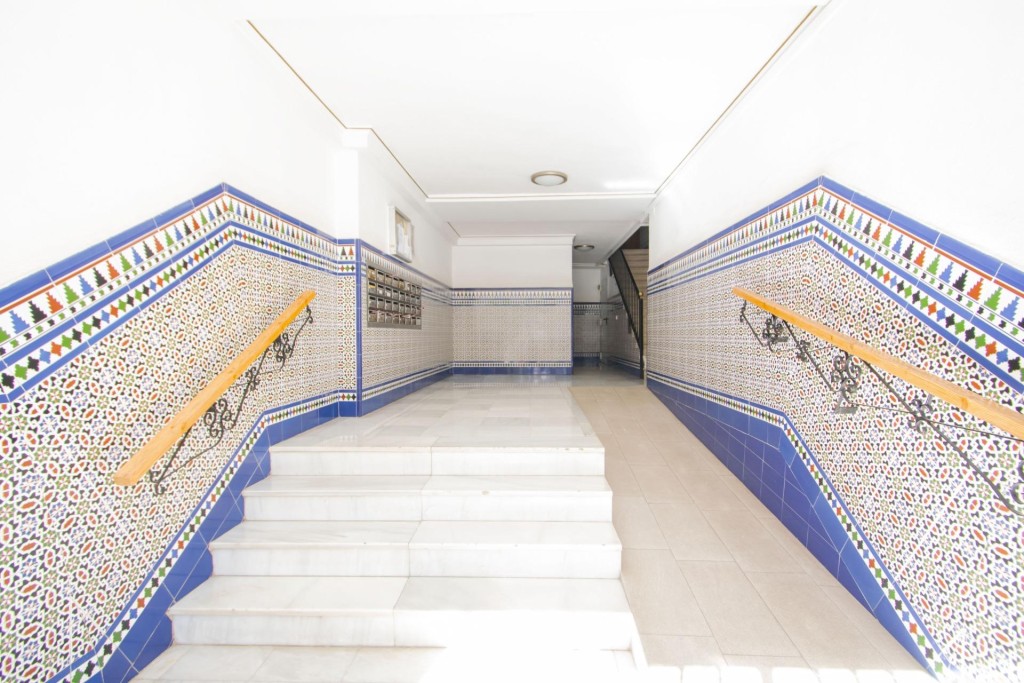 Imagen 3 de Bonita vivienda reformada con patio privado en Plaza del Generalife
