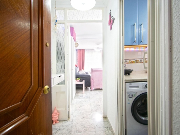 Imagen 4 de Bonita vivienda reformada con patio privado en Plaza del Generalife