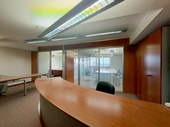 Imagen 4 de ? Espectacular oficina en alquiler en el edificio Euroforum de Lleida