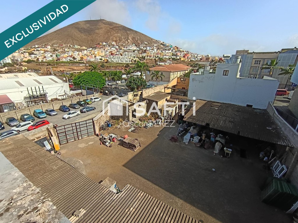 Imagen 1 de Solar urbanizable en el centro de Guía