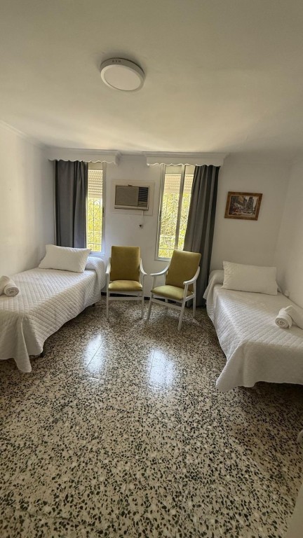 Imagen 2 de ALQUILER TEMPORAL JUNTO A LA ESTACIÓN DE SANTA JUSTA – IDEAL PARA PROFESIONALES DOCENTES Y SANITARIOS