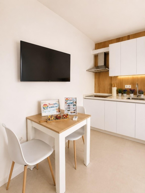 Imagen 3 de COQUETO APARTAMENTO EN LA GUARDIA-SALOBREÑA