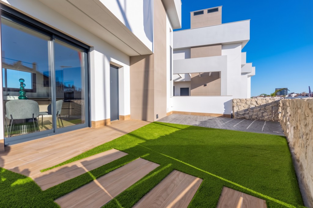 Imagen 2 de Casa-Chalet de Obra Nueva en Venta en Algorfa Alicante