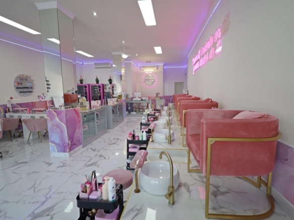 Imagen 2 de Local comercial en Venta en Benalmadena Málaga