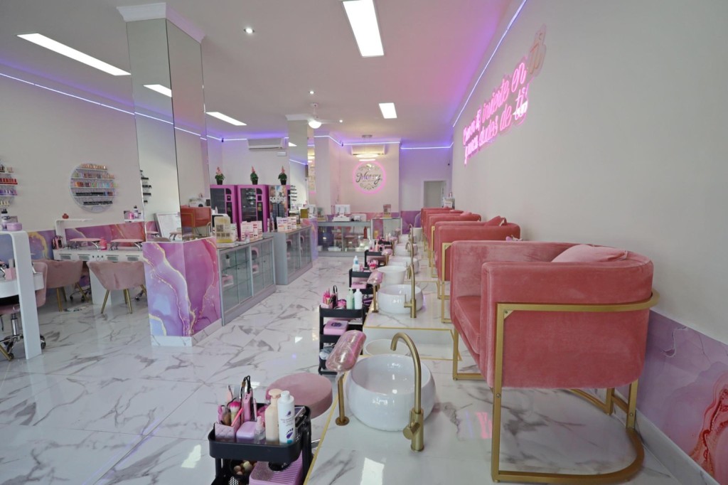 Imagen 2 de Local comercial en Venta en Benalmadena Málaga