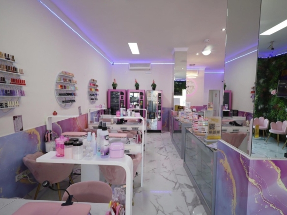 Imagen 3 de Local comercial en Venta en Benalmadena Málaga