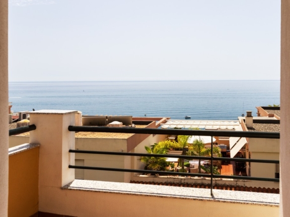 Imagen 2 de Piso en Venta en Benalmadena Costa Málaga
