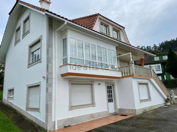 Imagen 2 de Casa-Chalet en Venta en Cedeira La Coruña