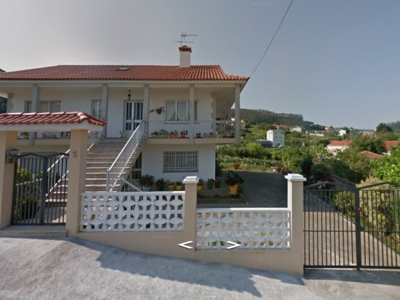 Imagen 2 de Casa-Chalet en Venta en Cedeira La Coruña