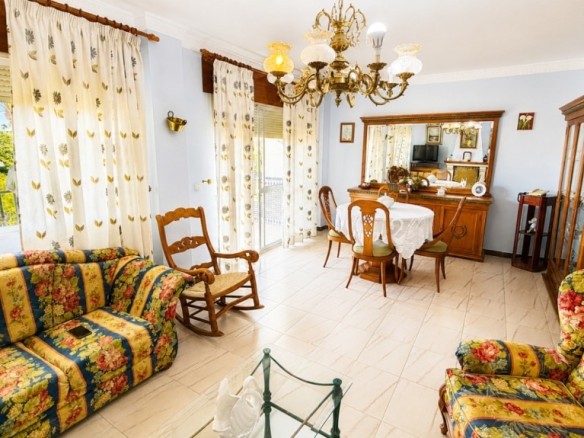 Imagen 2 de Casa-Chalet en Venta en Alhaurin De La Torre Málaga