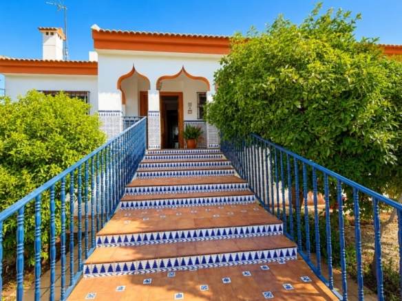 Imagen 1 de Casa-Chalet en Venta en Alhaurin De La Torre Málaga