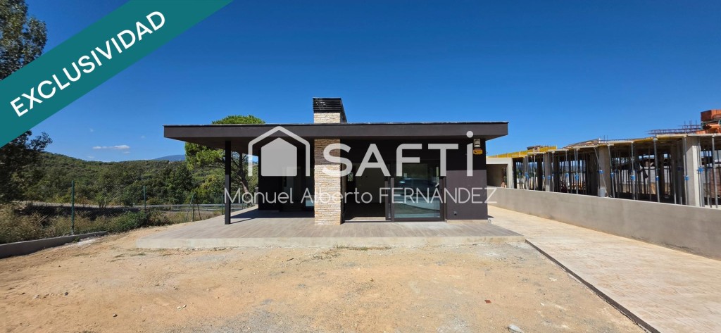 Imagen 2 de CHALET DE NUEVA CONSTRUCCIÓN CON AMPLIA PARCELA Y VISTAS AL MONTSENY — NUCLI DE LA VILA