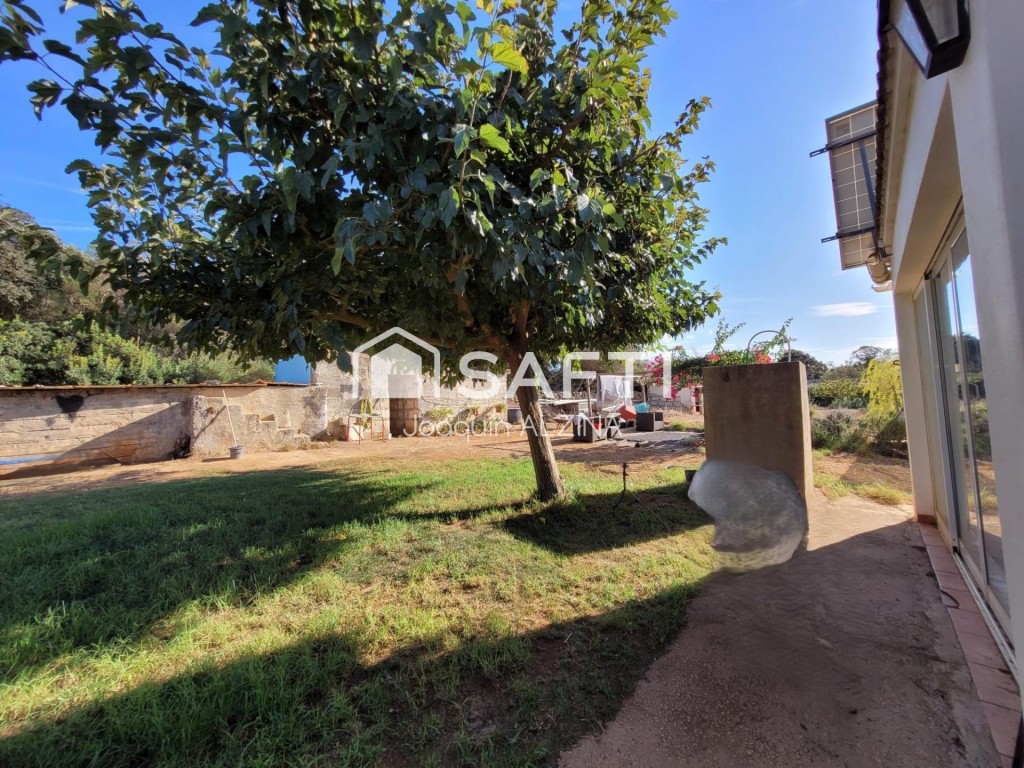 Imagen 3 de Tu refugio en el campo de Ciutadella te espera
