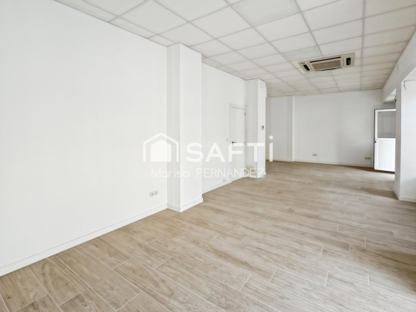 Imagen 4 de LOCAL COMERCIAL DE 50 M. EN PLAYA MUCHAVISTA -- (No admite cambio de uso a vivienda) -- ¡SIN COMISIÓN DE COMPRA!